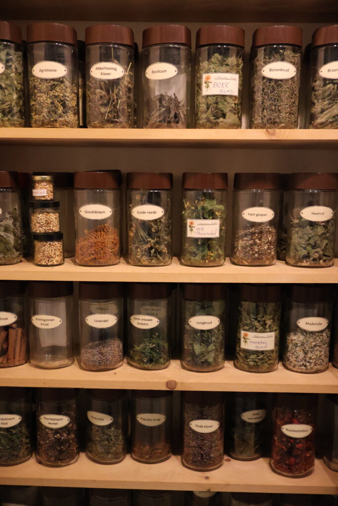 foto kruidenkast als voorbeeld voor workshop recyclen